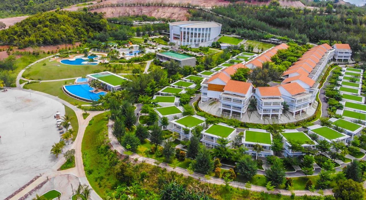 Harris Resort Barelang Batam Sagulung Luaran gambar