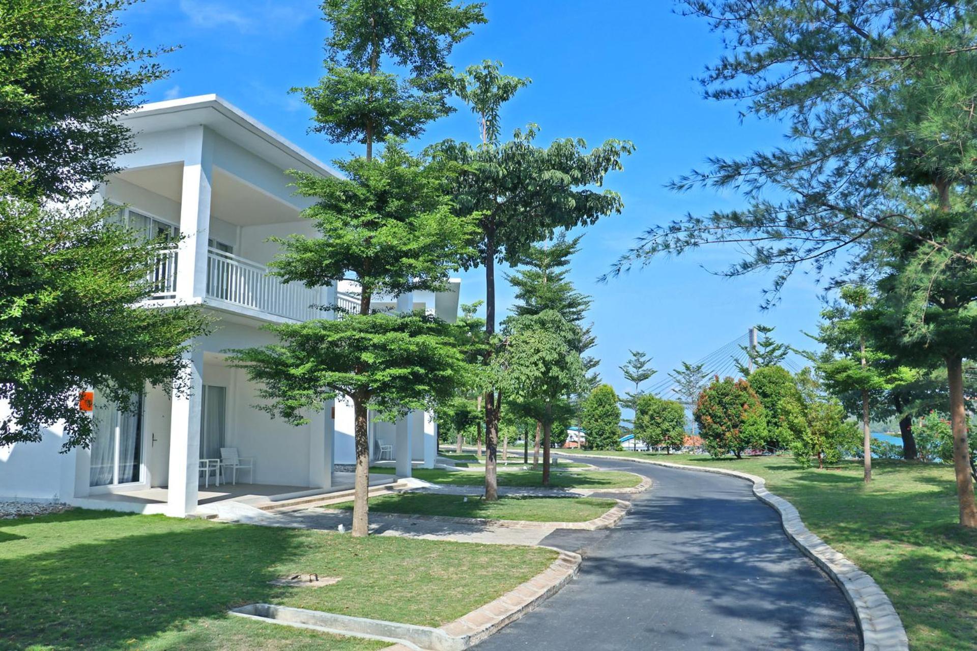Harris Resort Barelang Batam Sagulung Luaran gambar