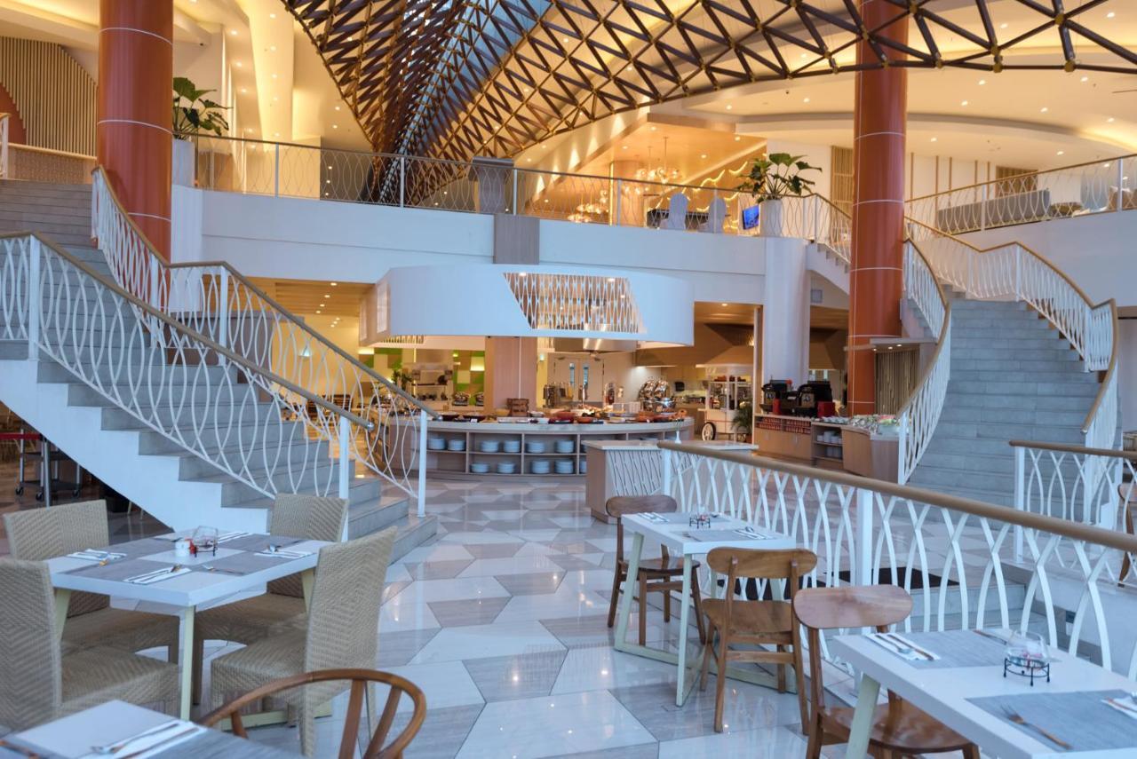 Harris Resort Barelang Batam Sagulung Luaran gambar
